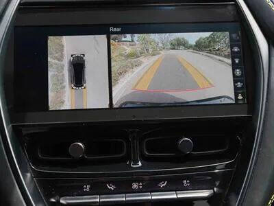 2021 Aston Martin DBX