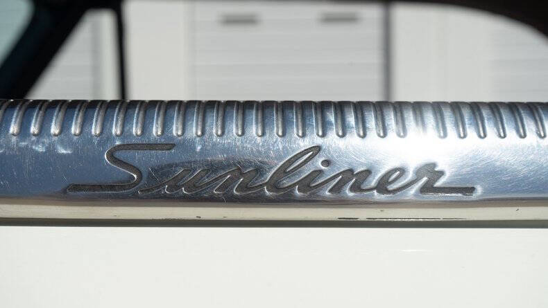 1953 Ford Crestline