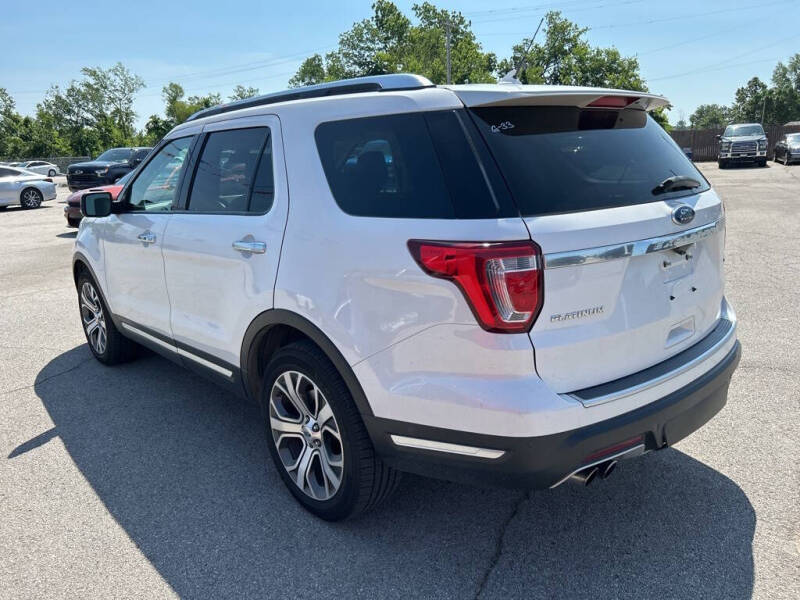 Used 2019 Ford Explorer Platinum with VIN 1FM5K8HT1KGA14296 for sale in Claremore, OK