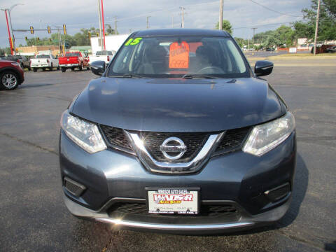 2015 Nissan Rogue S