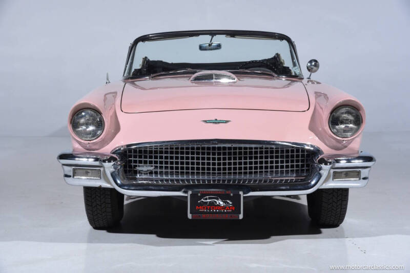 1957 Ford Thunderbird