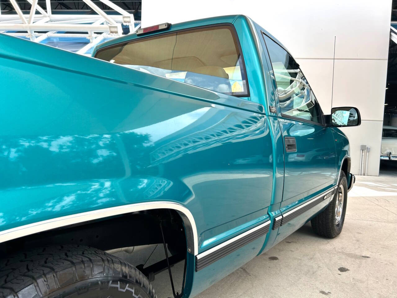 1995 Chevrolet C/K 1500 Series 16