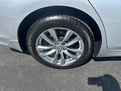 2015 Infiniti Q70 3.7