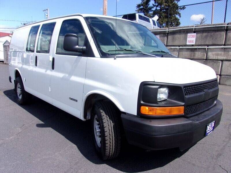 2005 Chevrolet Express Cargo for sale at Delta Auto Sales in Milwaukie OR