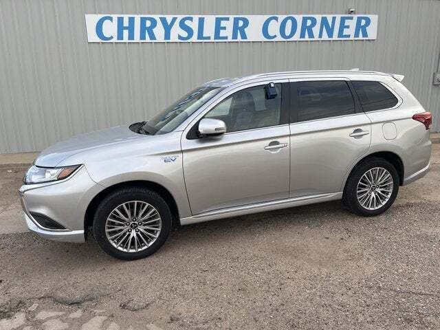 2022 Mitsubishi Outlander PHEV SEL