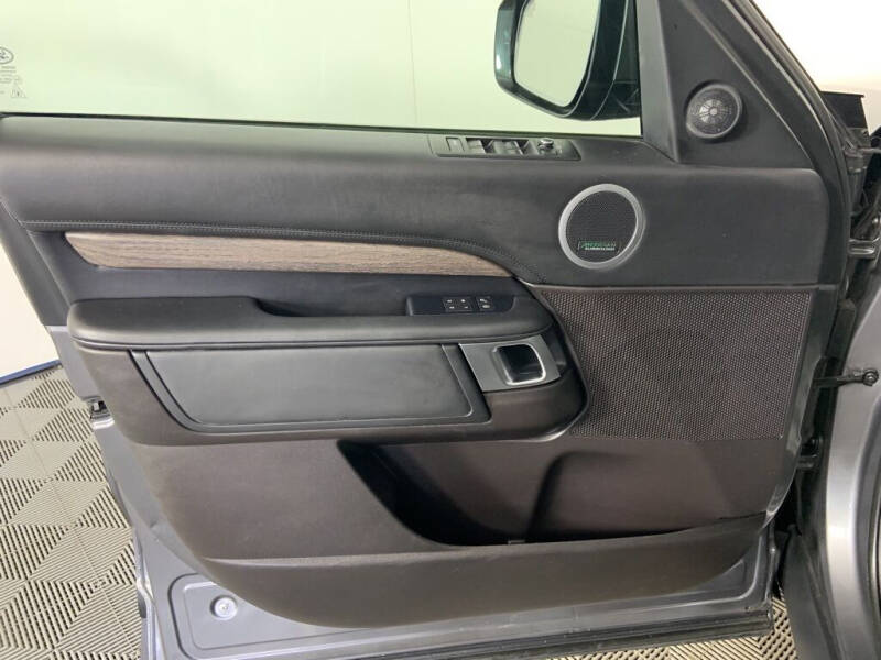 2017 Land Rover Discovery HSE Luxury