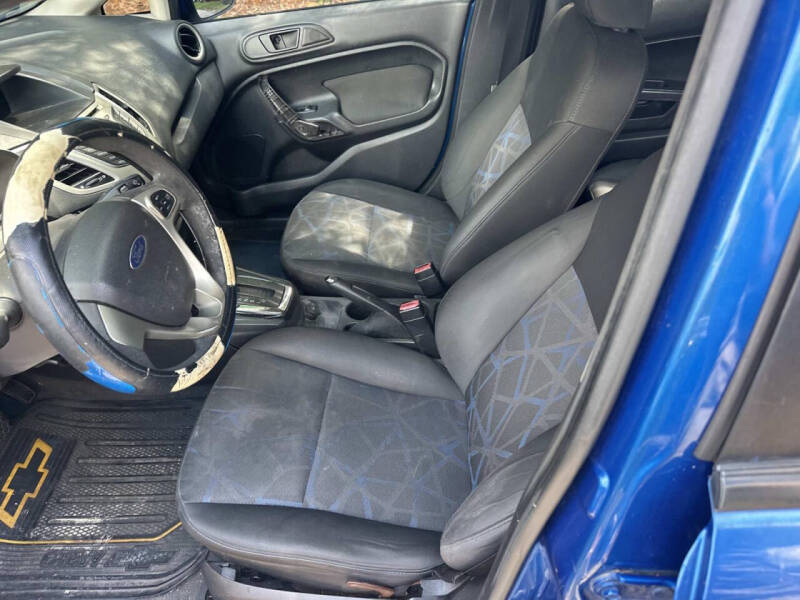 2011 Ford Fiesta SE
