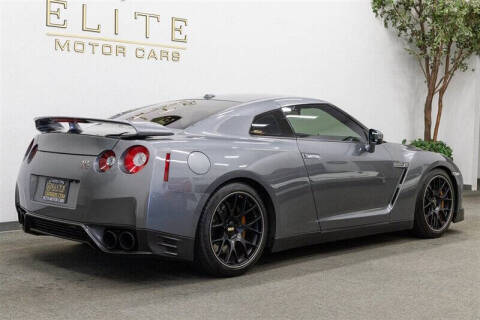 2013 Nissan GT-R Premium
