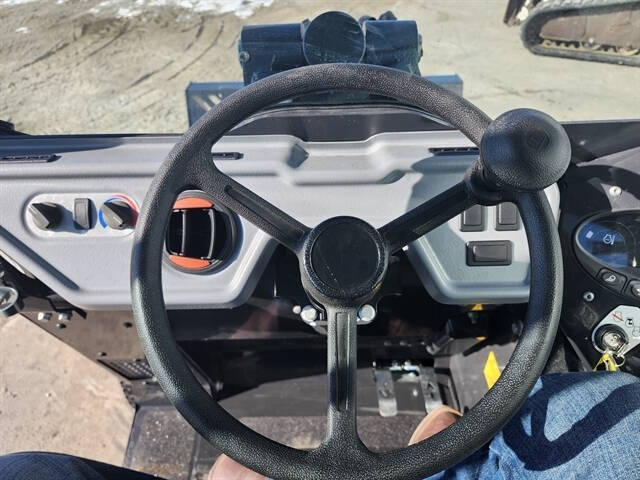 2025 NEW BOBCAT LOADER