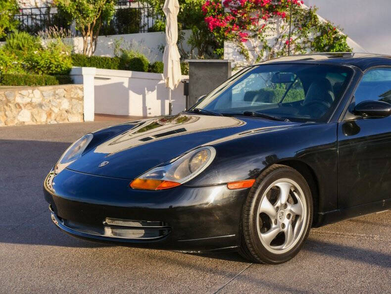 1999 Porsche 911 Carrera