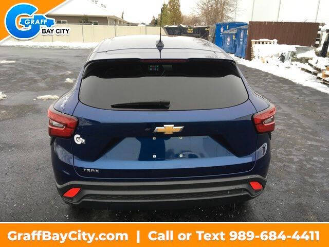 2024 Chevrolet Trax LS
