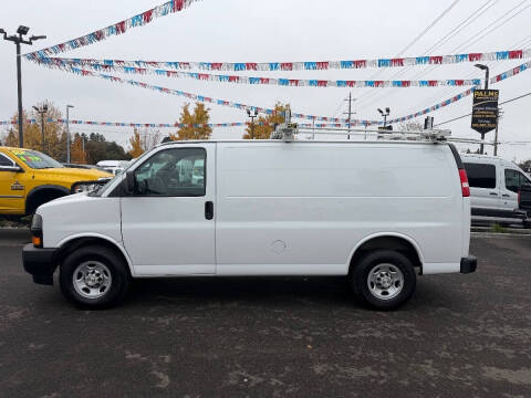 2022 Chevrolet Express 2500