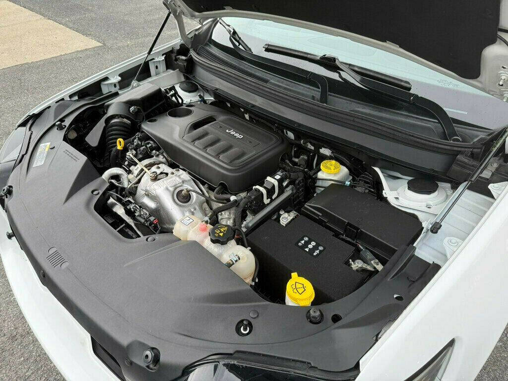2019 Jeep Cherokee 17