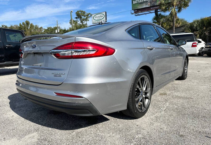 2020 Ford Fusion Hybrid Titanium