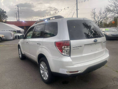 2011 Subaru Forester 2.5X Premium