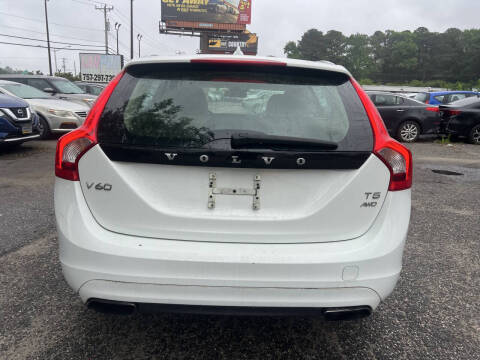 2015 Volvo V60 T5 Premier