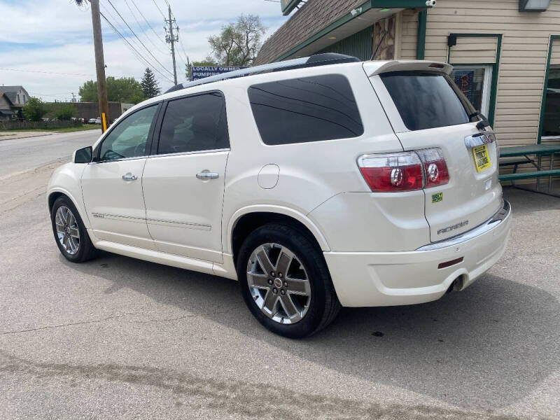 Image 3 of 2012 GMC Acadia Denali