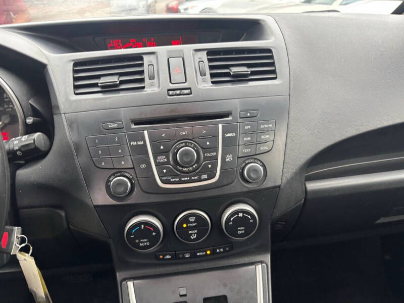 2014 Mazda MAZDA5 Sport