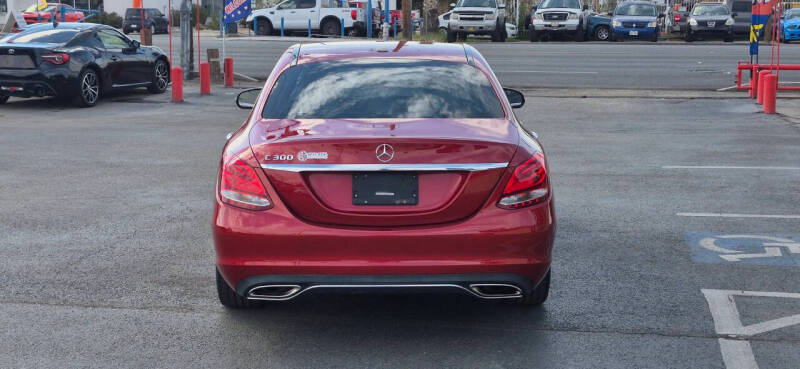2018 Mercedes-Benz C-Class C 300