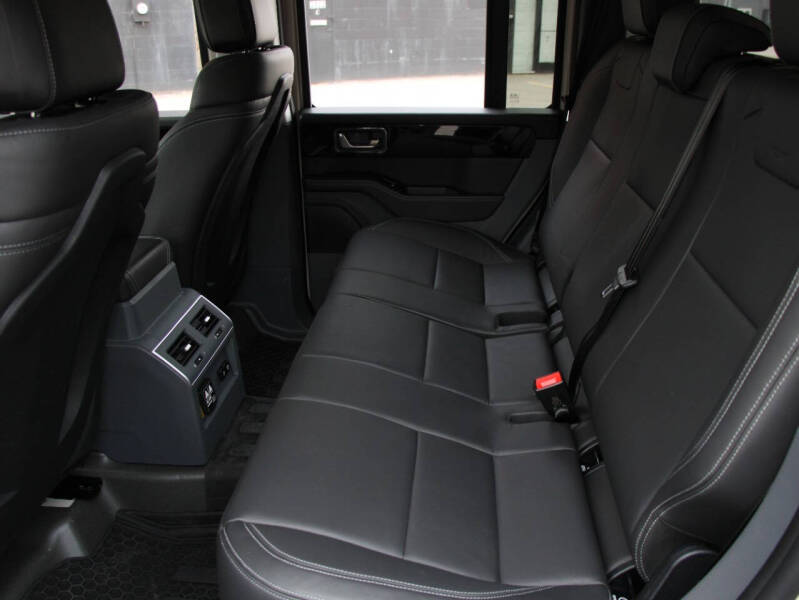 2024 Ineos Grenadier Trialmaster