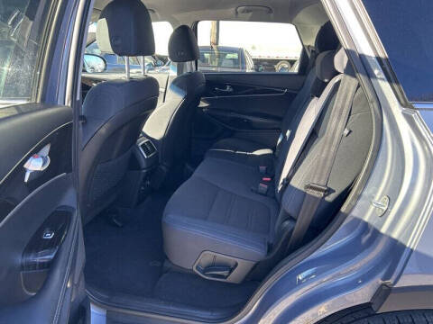 2020 Kia Sorento LX V6