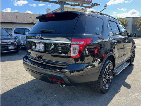 2015 Ford Explorer