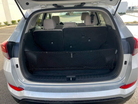 2017 Hyundai Tucson SE