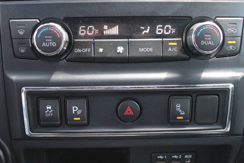 2019 Nissan Titan SV