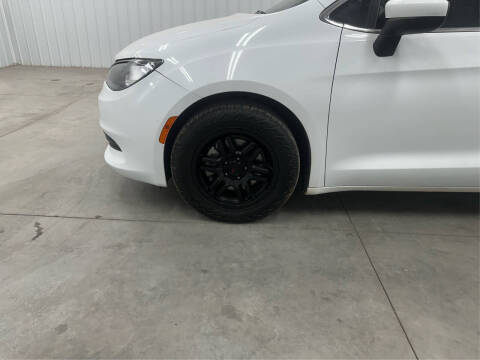 2020 Chrysler Voyager LXi