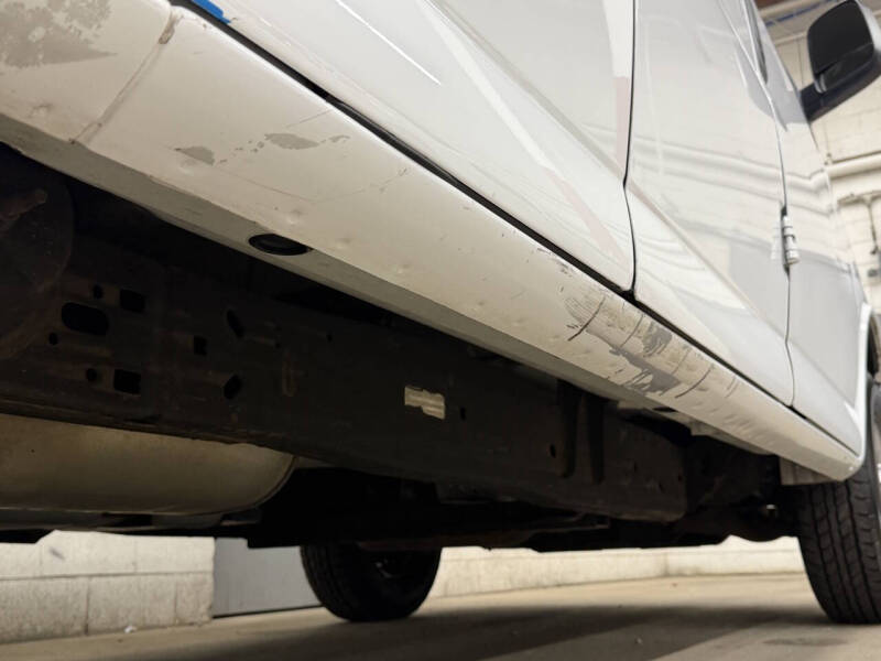 2019 GMC Savana 2500