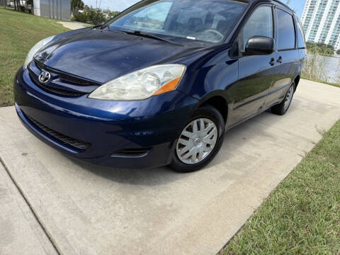 2007 Toyota Sienna CE 7-Passenger