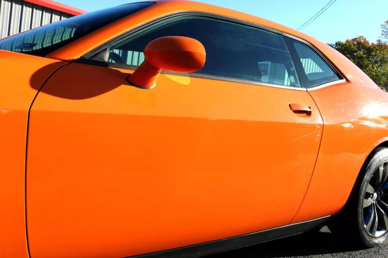 2014 Dodge Challenger SRT8 Core