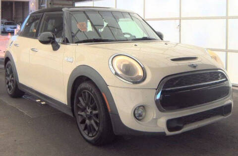 2015 MINI Hardtop 4 Door Cooper S