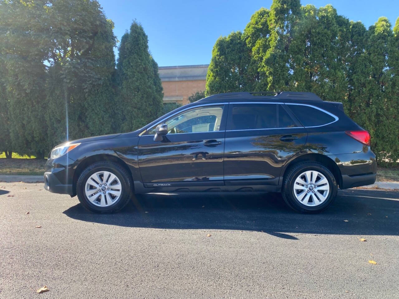 2016 Subaru Outback for sale at Ideal Cars LLC in Skokie, IL