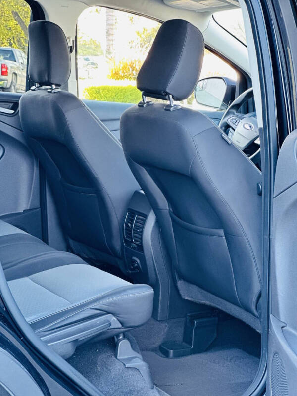 2019 Ford Escape SE