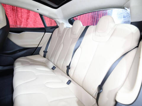 2014 Tesla Model S