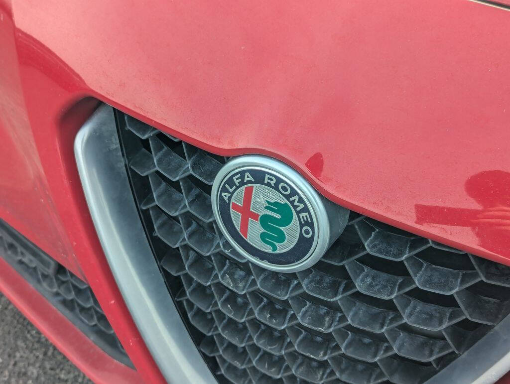 2018 Alfa Romeo Giulia for sale at Axio Auto Boise in Boise, ID