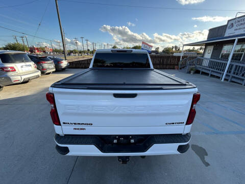 2019 Chevrolet Silverado 1500 Custom