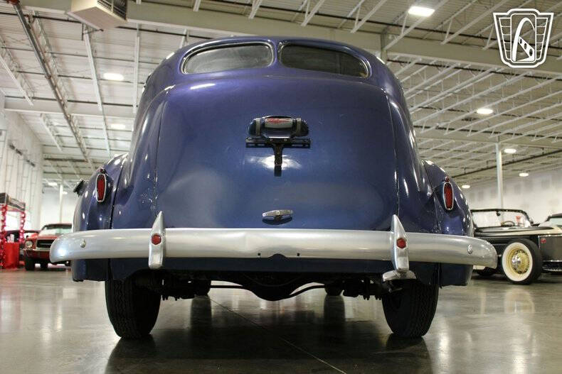 1939 Packard Six