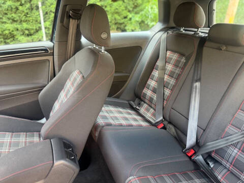 2015 Volkswagen Golf GTI S