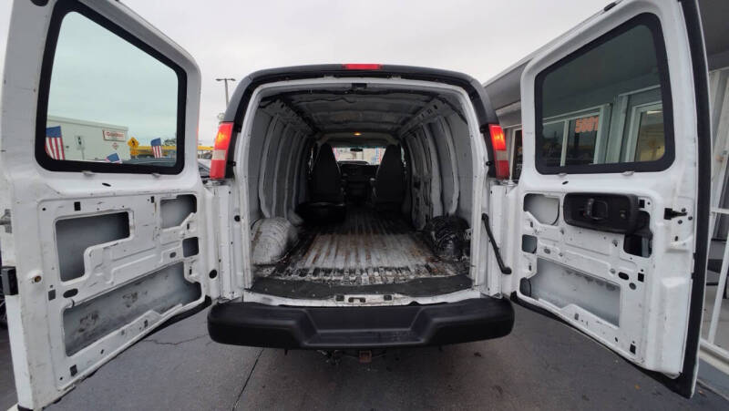 2016 Chevrolet Express 2500