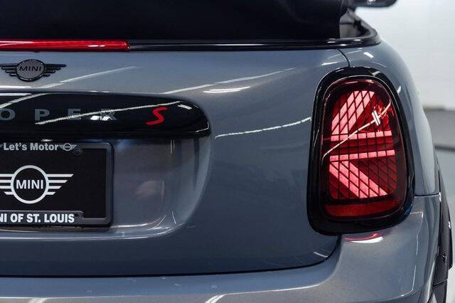 2026 MINI Convertible