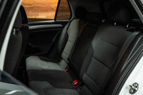 2016 Volkswagen e-Golf SE