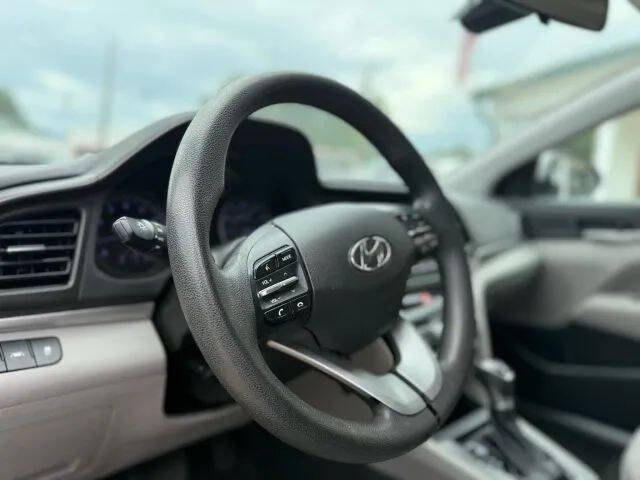 2020 Hyundai Elantra