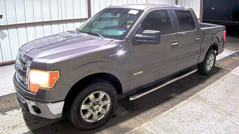 2013 Ford F-150 for sale at HERMANOS SANCHEZ AUTO SALES LLC in Dallas TX