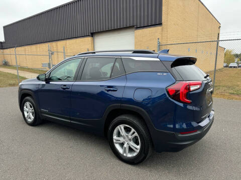 2022 GMC Terrain SLE