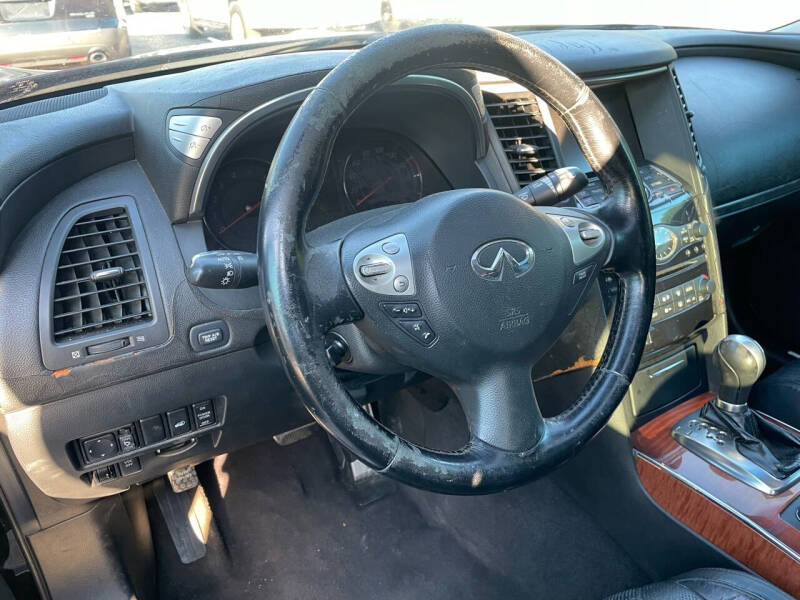 2011 Infiniti FX35