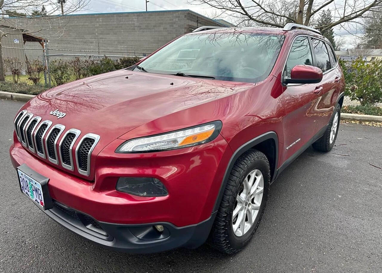 2015 Jeep Cherokee for sale at Worldwide Auto in Portland, OR