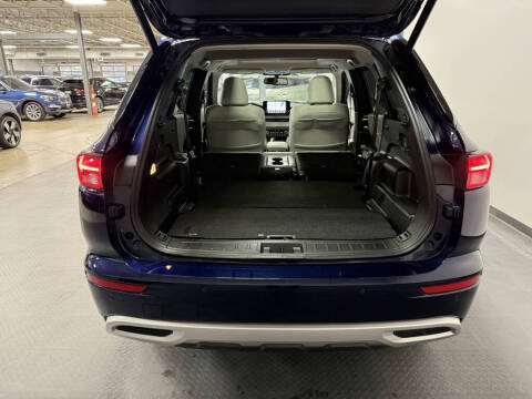 2023 Mitsubishi Outlander PHEV SEL