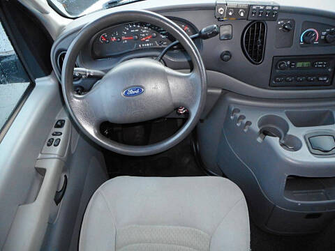 2008 Ford E-Series E-150